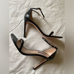 Stuart Weitzman Nudist 10.5 black